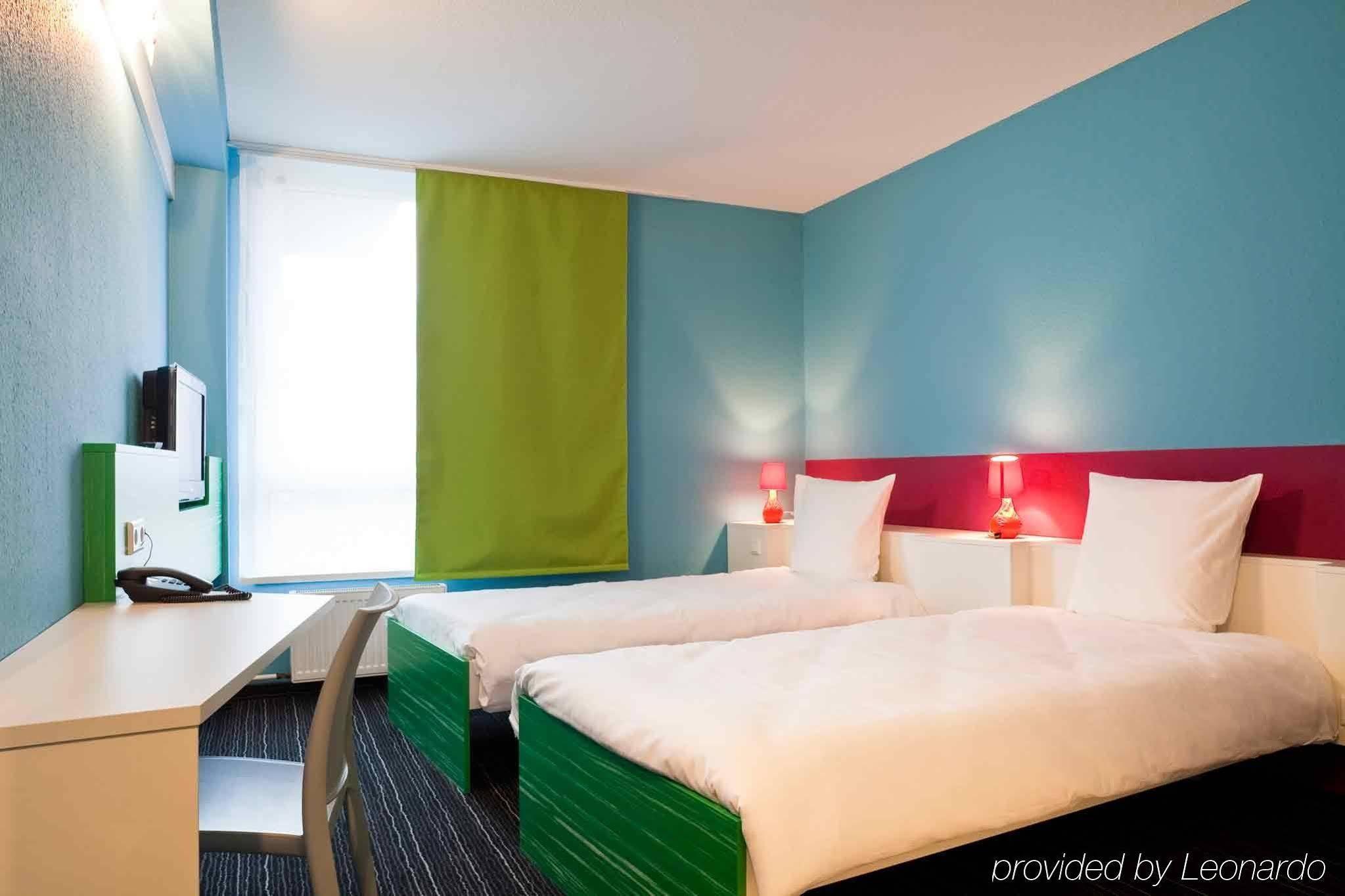 Отель Ibis Styles Duesseldorf-Нойс Экстерьер фото